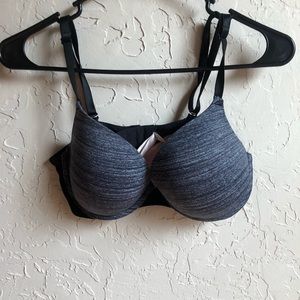 Pink/ Victoria’s Secret bra
